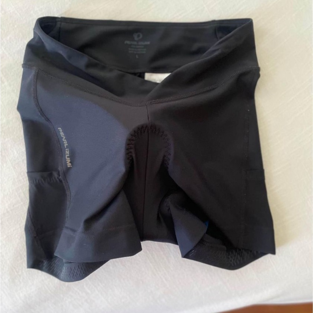 Pearl Izumi bike shorts